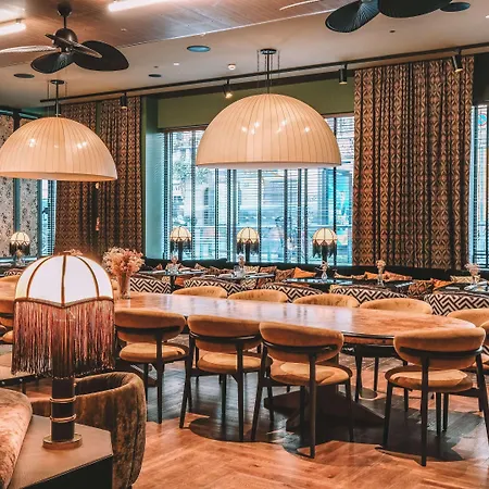 Radisson Collection Hotel, Santa Sofia Hotel Milaan