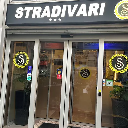 Stradivari 3*