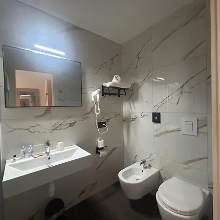 Hotel Stradivari 3*