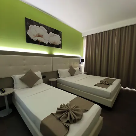 Hotel Stradivari 3*