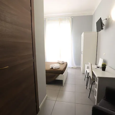 Hotel Golden 3*