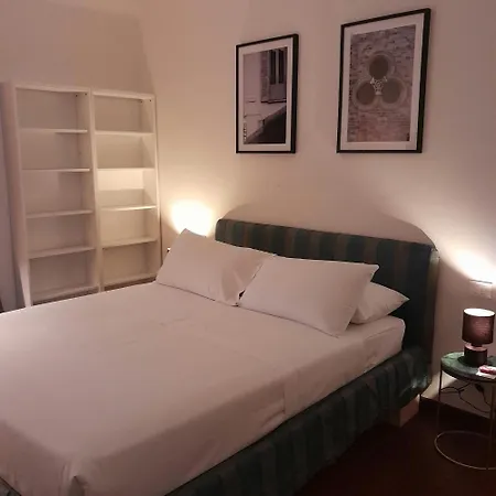 Santa Marta 4* Milan
