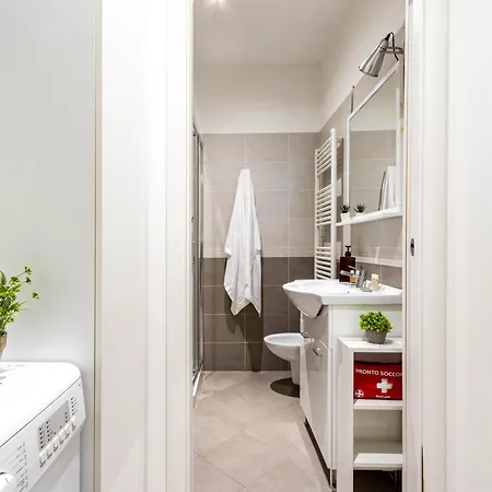 Studio 14 - Cozy Apartment - Ac - Wifi - 100Mt M1 * Milano