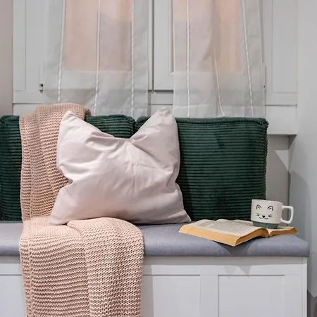 Studio 14 - Cozy Apartment - Ac - Wifi - 100Mt M1 Lägenhet