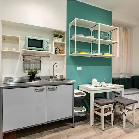 Studio 14 - Cozy Apartment - Ac - Wifi - 100Mt M1 * Milano