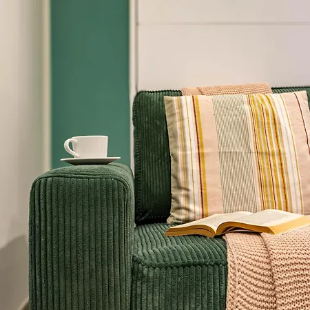 Lägenhet Studio 14 - Cozy Apartment - Ac - Wifi - 100Mt M1