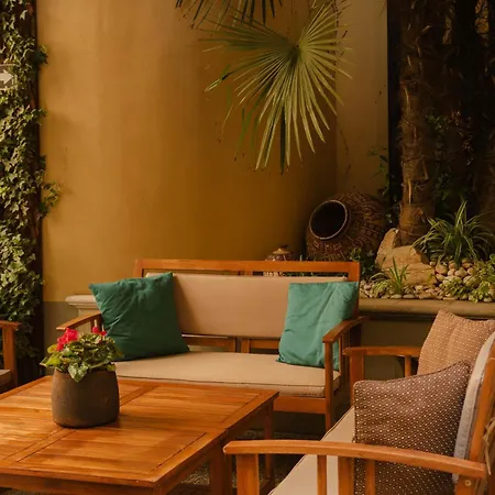Hotel Townhouse 33 Boutique 4*