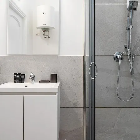 Apartment Italianway Easy - Monza 39 *