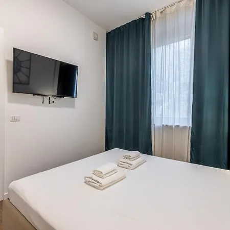 Apartament Duomo - Daverio Charme *