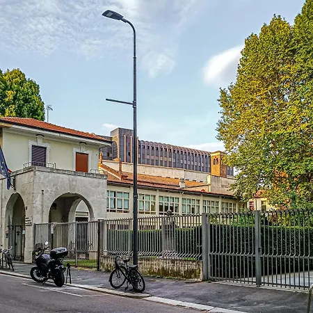 Apartament Duomo - Daverio Charme *