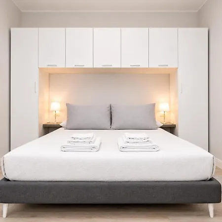 Arco Della Pace Modern Apartamento