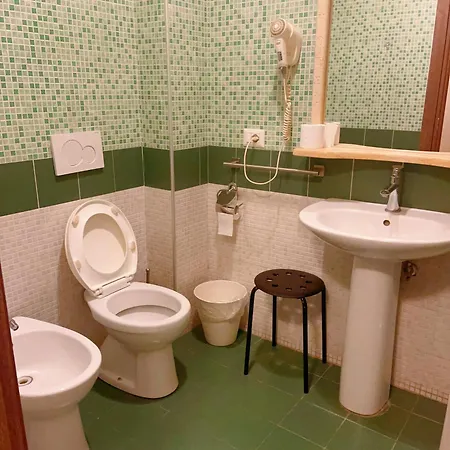 Szálloda Bissi *