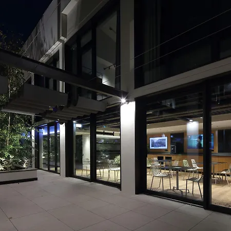 Hotel Versoverde Alzaia Naviglio Grande Milan