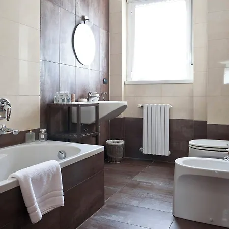 Italianway Comfort - Zanella 10 * Milán