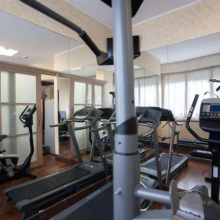 Aparthotel Desenzano Milan