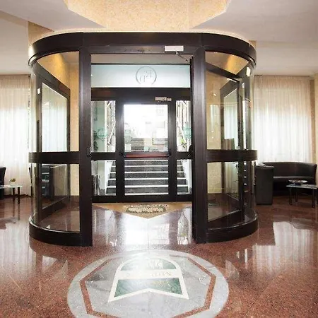 Desenzano Aparthotel Milan