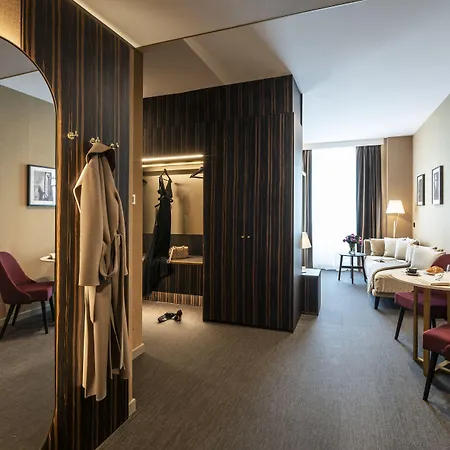 Appart hôtel Duomo & 4*