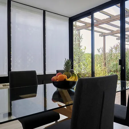 Retreats * Milan