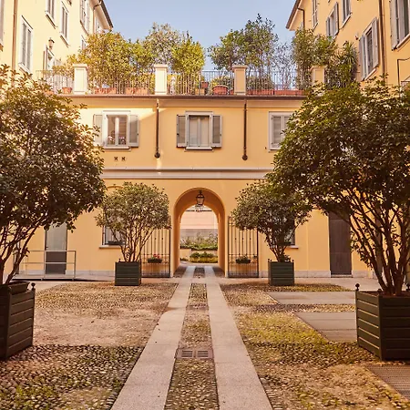 Retreats Milan