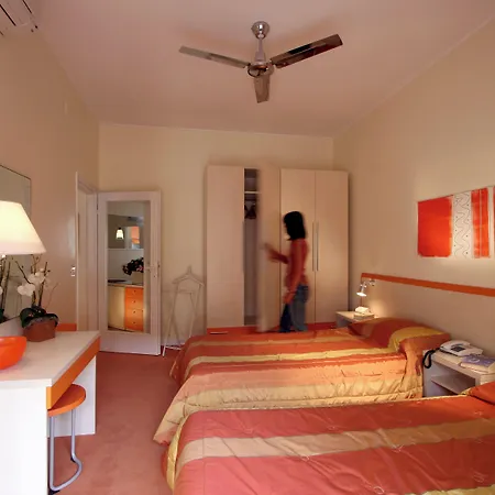 Apartahotel Pian Della Nave