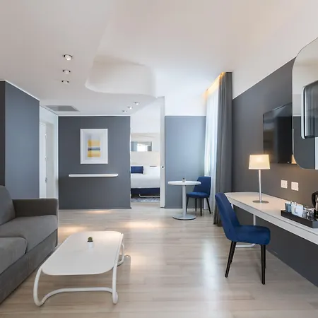 Voco Milan-fiere By Ihg 4* Milan