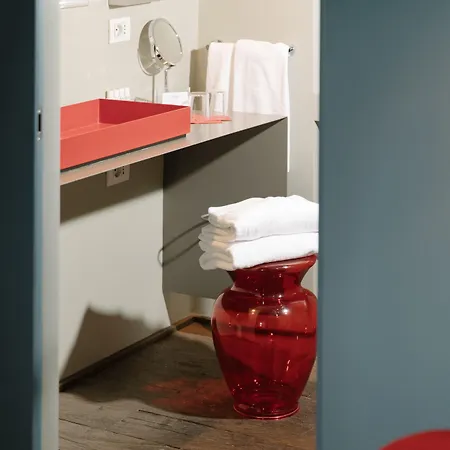 Palazzo Segreti Hotel 4*