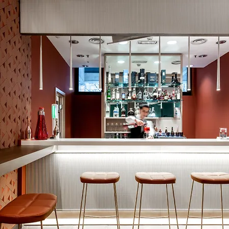 Hotel Ramada Plaza By Wyndham 4*
