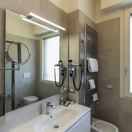 Hotel Mercure Solari 4*