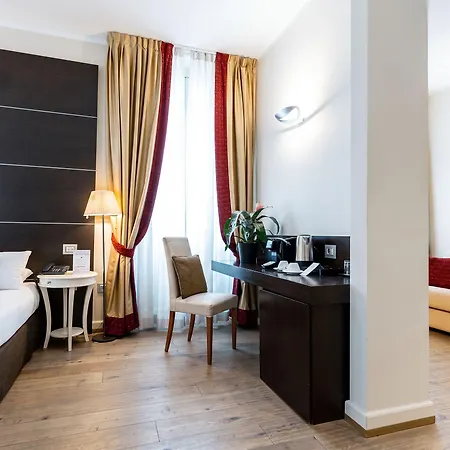 Townhouse 33 Boutique Hotel 4*