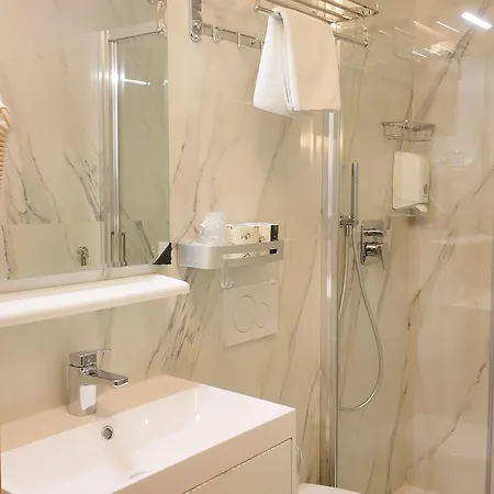 Brianza Hotel