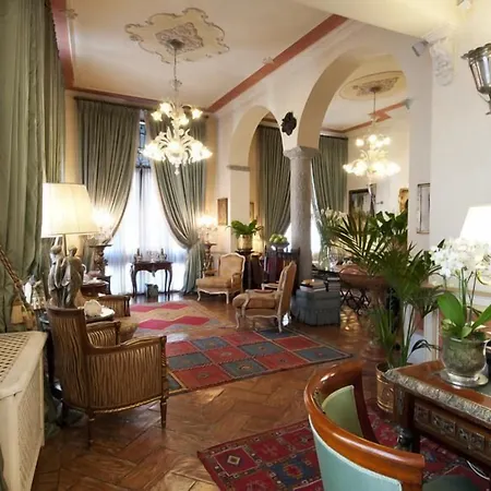 Petit Palais De Charme 4*