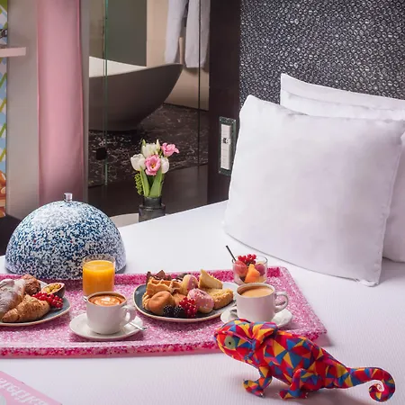 Nhow Hotel 4*