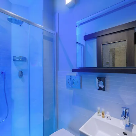 Mentana, By R Collection Hotel Mailand