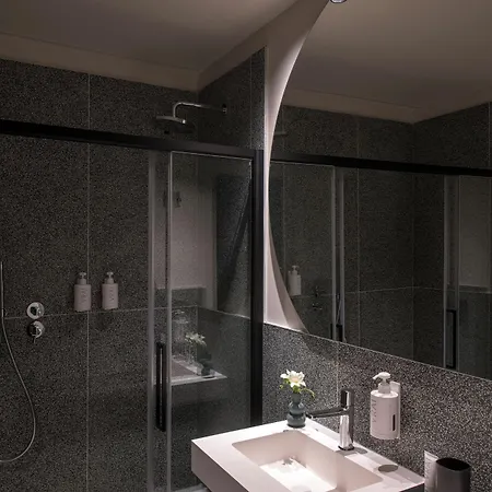 Del Corso 3* Milan