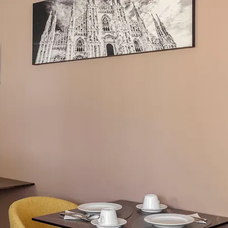 فندق Florence ميلان