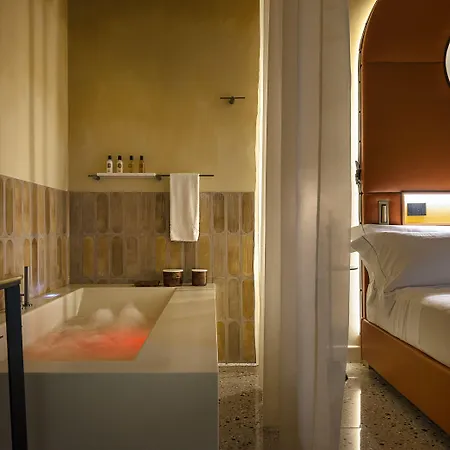 Otel Enterprise Design & Boutique 4*
