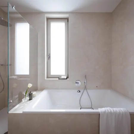 Cristoforo Colombo Member Of Preferred & Hotel 4*