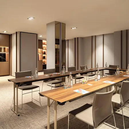 Melia 5* Milano