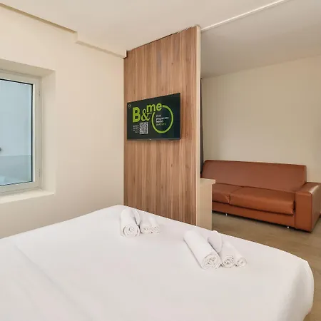 Station Hotel