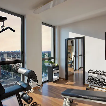 Hotel Starhotels Business Palace 4*