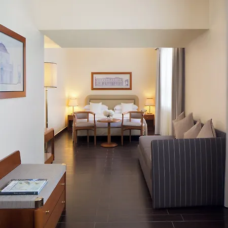 Starhotels Business Palace 4*