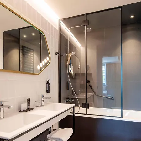 Urban Hive Hotel