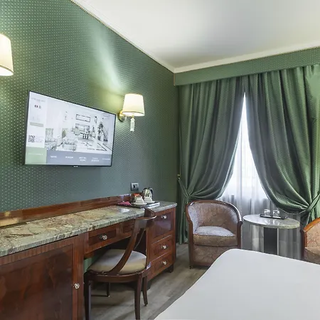 Hotel Doria Grand 4*