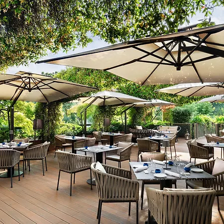 The Westin Palace, Ξενοδοχείο 5*