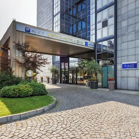 Ih Lorenteggio 4* Milan
