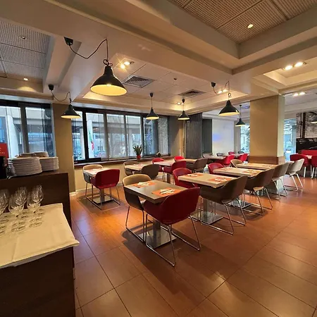 Ibis Centro Hotel Milan