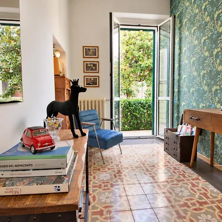 Porta Tosa Boutique Bed & Breakfast 4*