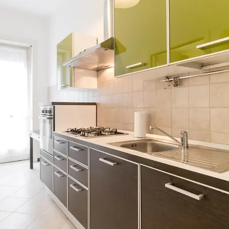 Italianway Easy - Cristoforo Colombo 1 Apartment *