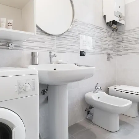 Apartment Italianway Easy - Cristoforo Colombo 1 *
