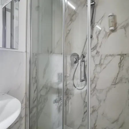 Italianway - The B Village Business Appartement Milan